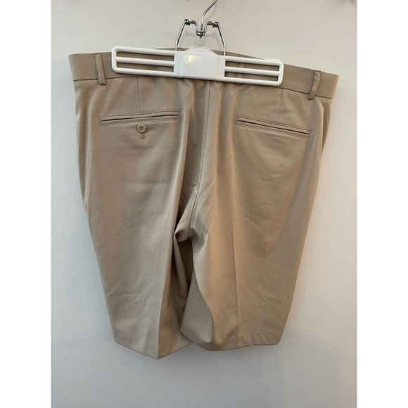 Slazenger Mens Tan Golf Casual Flat Front Shorts Size 36 Polyester Spandex - Picture 2 of 7